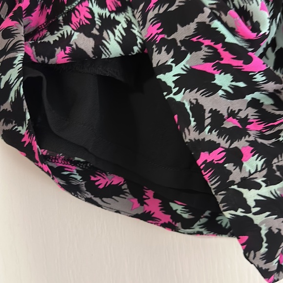 Milly Colorful Print Silk Shorts - Picture 6 of 7